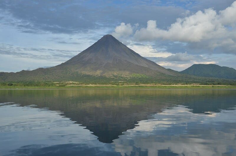 arenal-volcano-costa-rica-card
